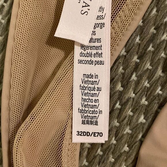 Victoria’s Secret bra size 32DD - Picture 7 of 9